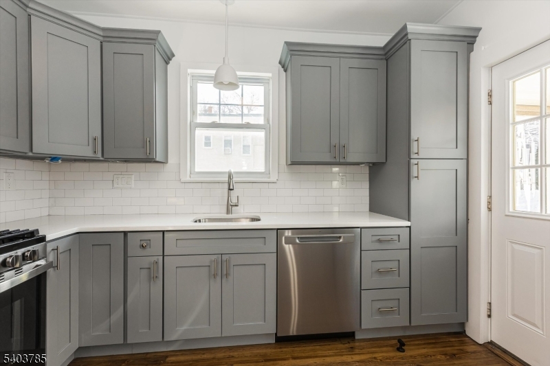 4 Jefferson Avenue, Unit 1 Maplewood, NJ 07040 - Photo 8 of 13