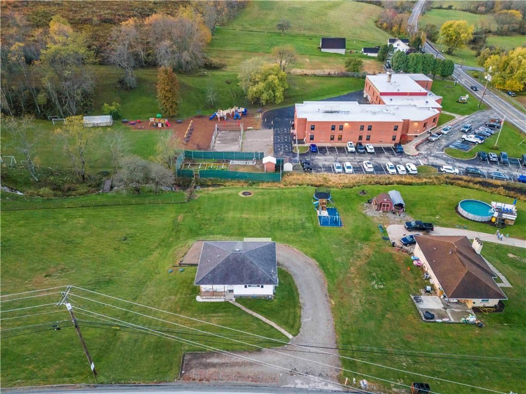 35 Lagonda Road Washington, PA 15301 - Photo 30 of 34 an aerial view of a house with a garden