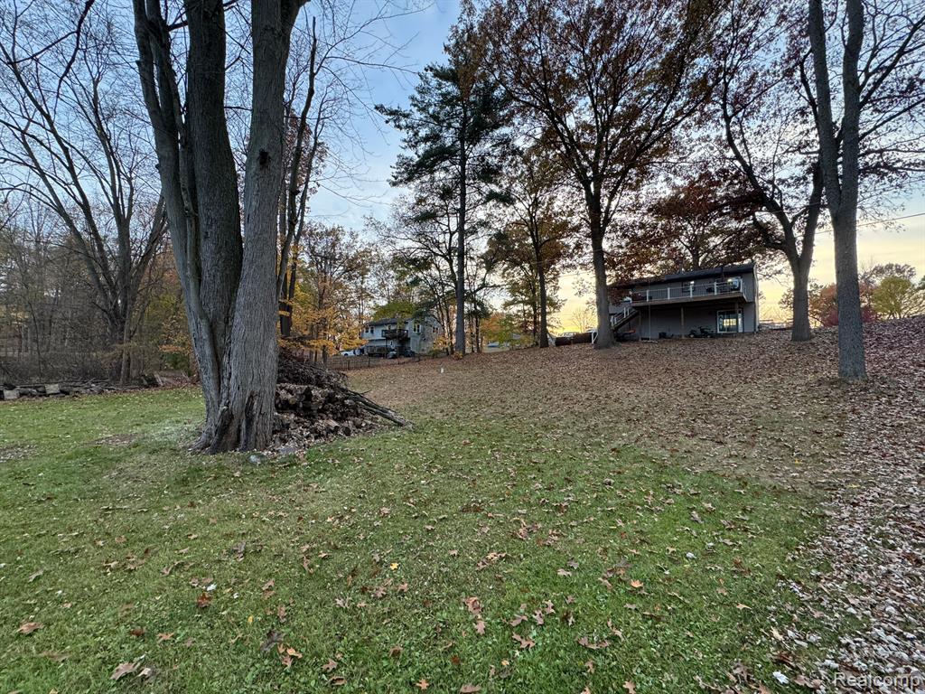 11255 Mcgregor Road Pinckney, MI 48169 - Photo 40 of 44