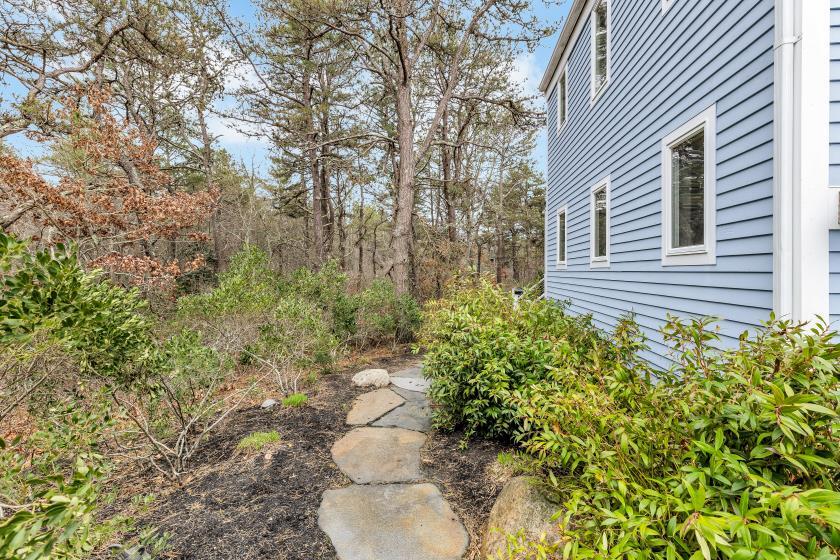 304 Red Brook Road Mashpee, MA 02649 - Photo 18 of 59 IMG_1378