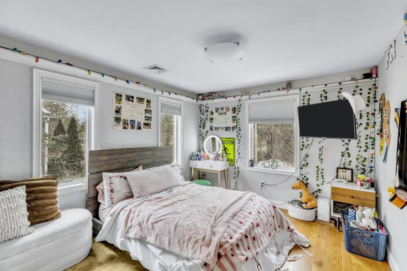 304 Red Brook Road Mashpee, MA 02649 - Photo 31 of 59 IMG_1398