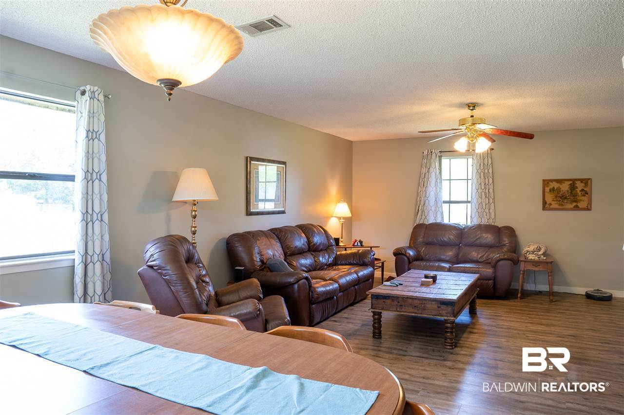 602 East Walker Avenue Foley, AL 36535 - Photo 11 of 24