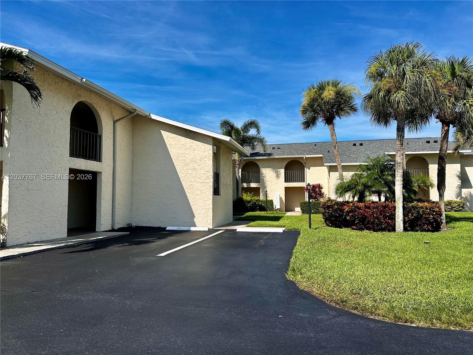 1815 Robalo Drive, Unit 201C Vero Beach, FL 32960 - Photo 22 of 29