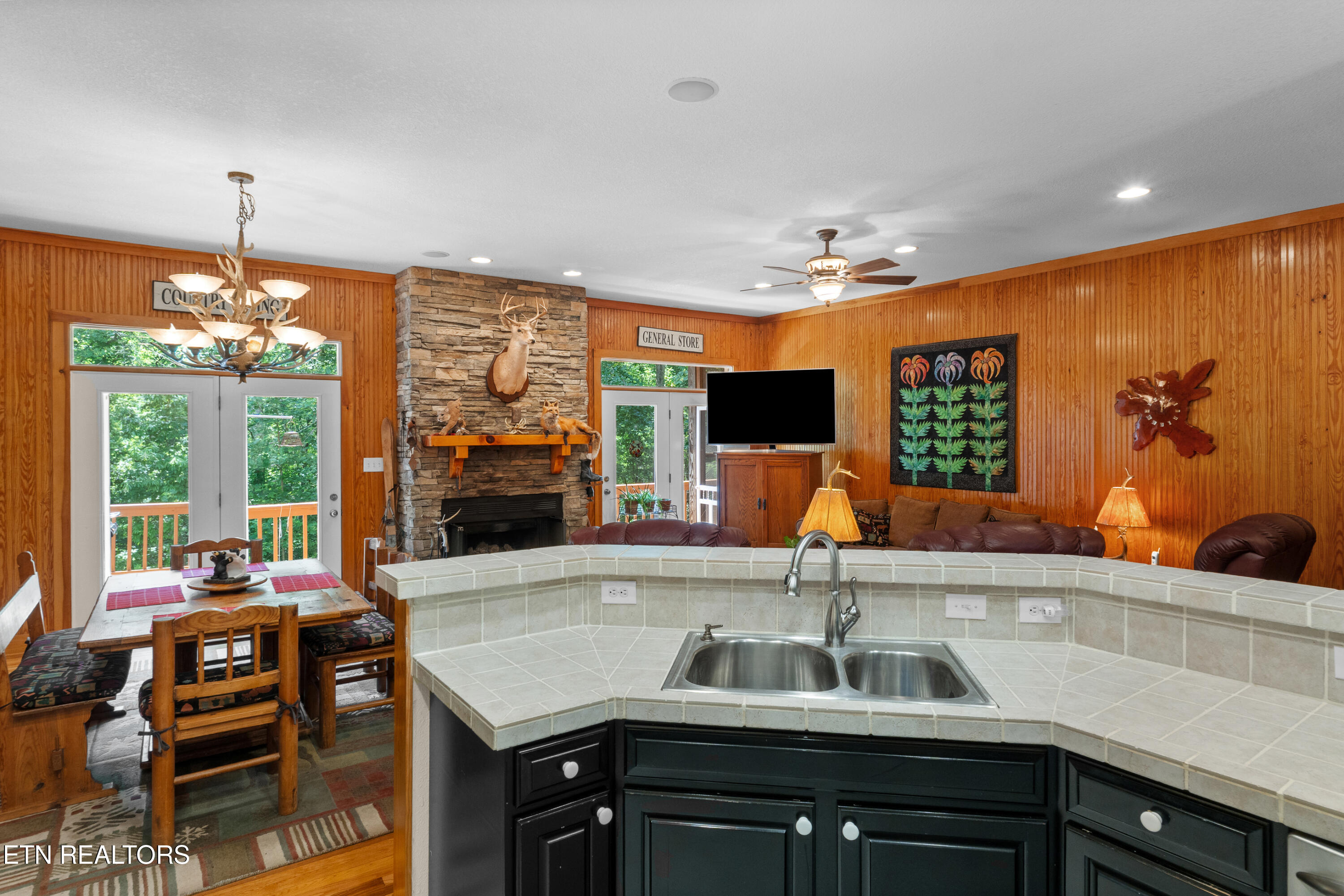 122 Lakeside Trace Townsend, TN 37882 - Photo 45 of 57 DSC00811-2