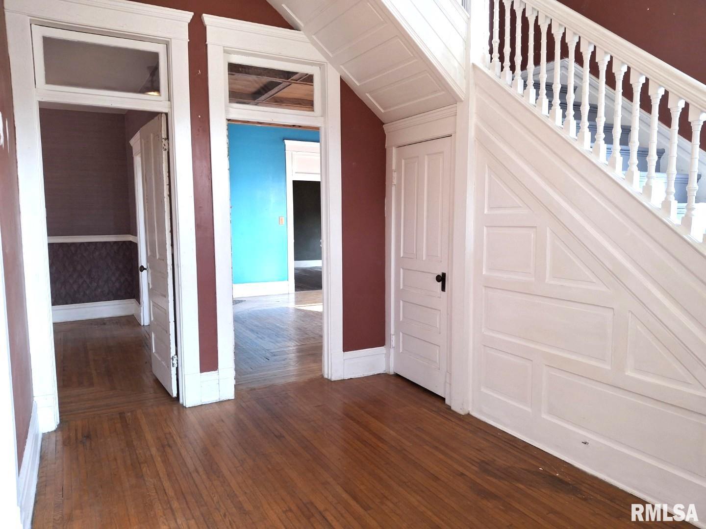 335 South 5th Avenue Canton, IL 61520 - Photo 5 of 86