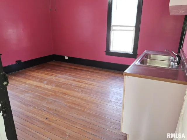 $125,000 | 335 South 5th Avenue, Canton, IL 61520