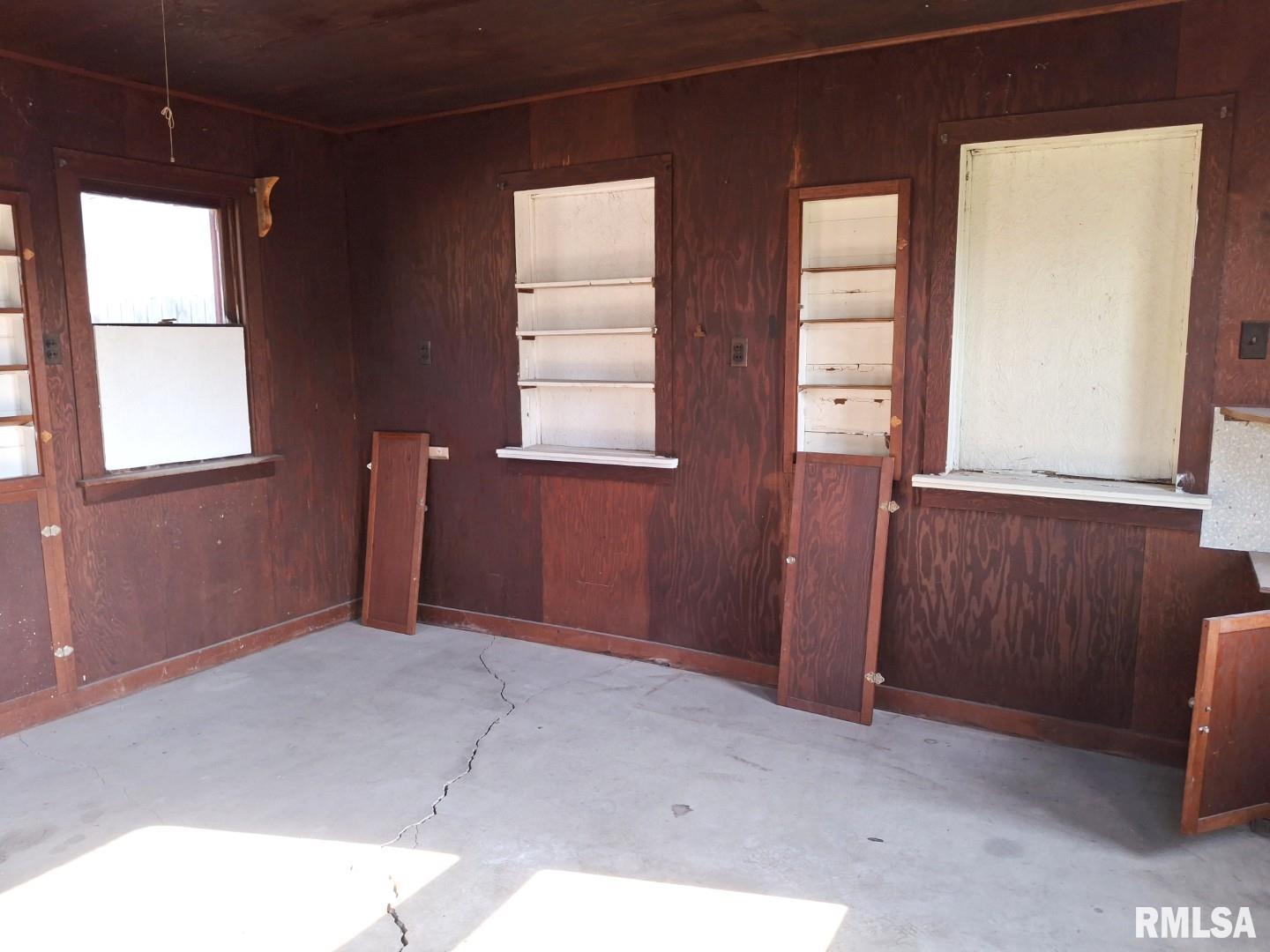 335 South 5th Avenue Canton, IL 61520 - Photo 83 of 86