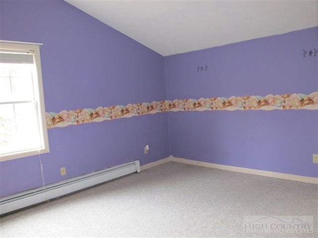 3192 Wildcat Road Deep Gap, NC 28618 - Photo 6 of 24 a view of room