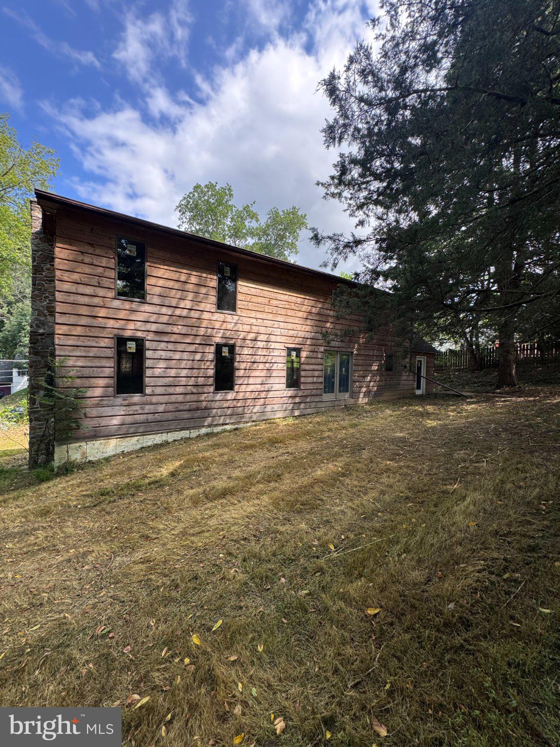 142 Eckman Road Lancaster, PA 17602 - Photo 2 of 25 Charming rustic home amidst nature.