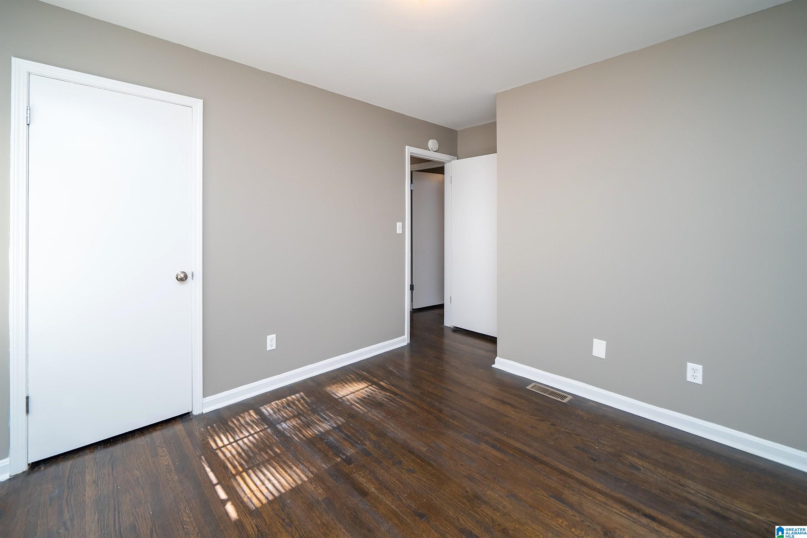 1620 6th Way Northwest Birmingham, AL 35215 - Photo 17 of 25