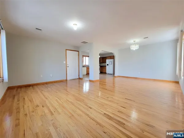 $2,950 | 430 Elm Street, Unit 2, Kearny, NJ 07032