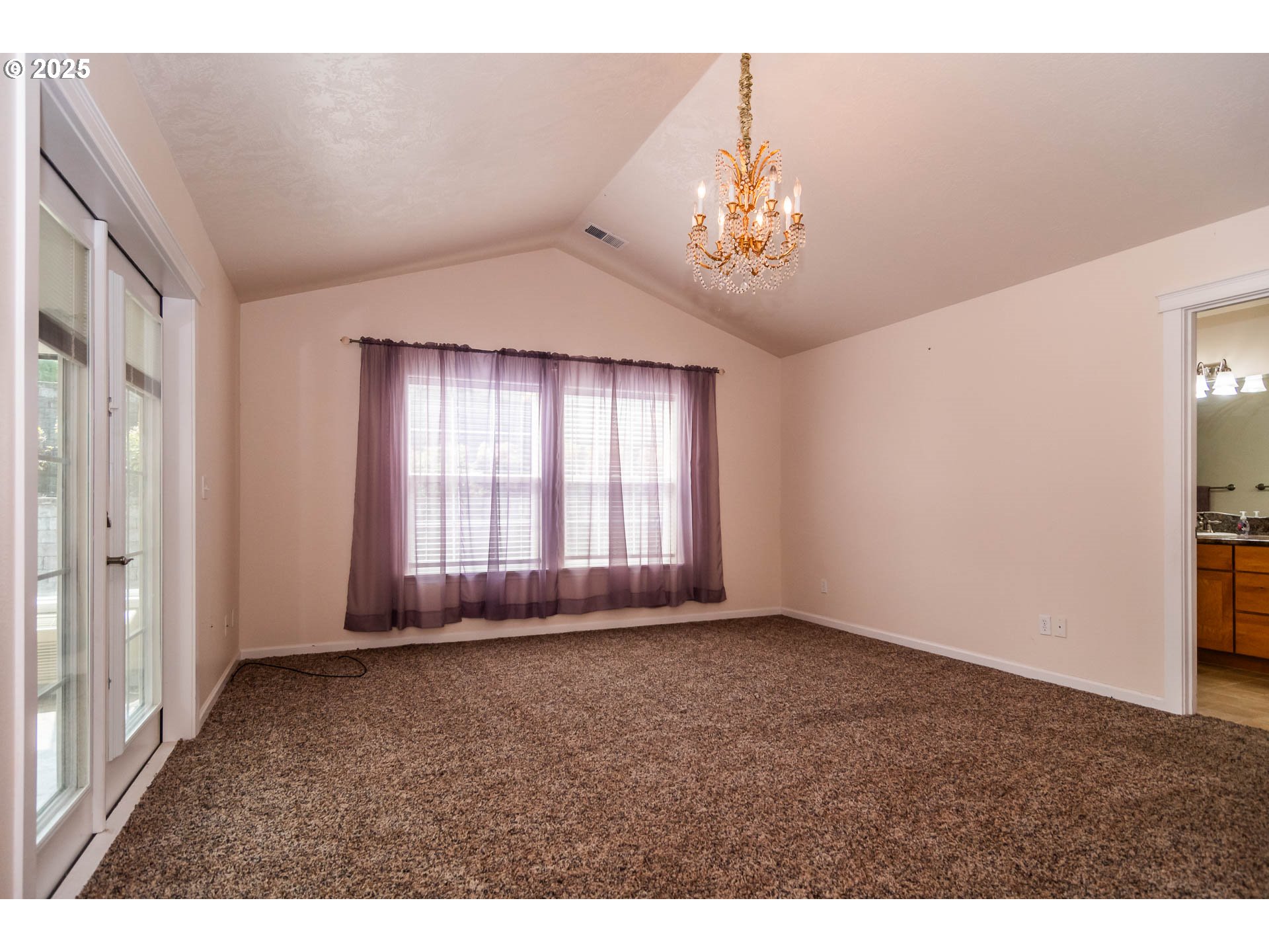 204 Rainbow Ridge Avenue Roseburg, OR 97471 - Photo 21 of 48