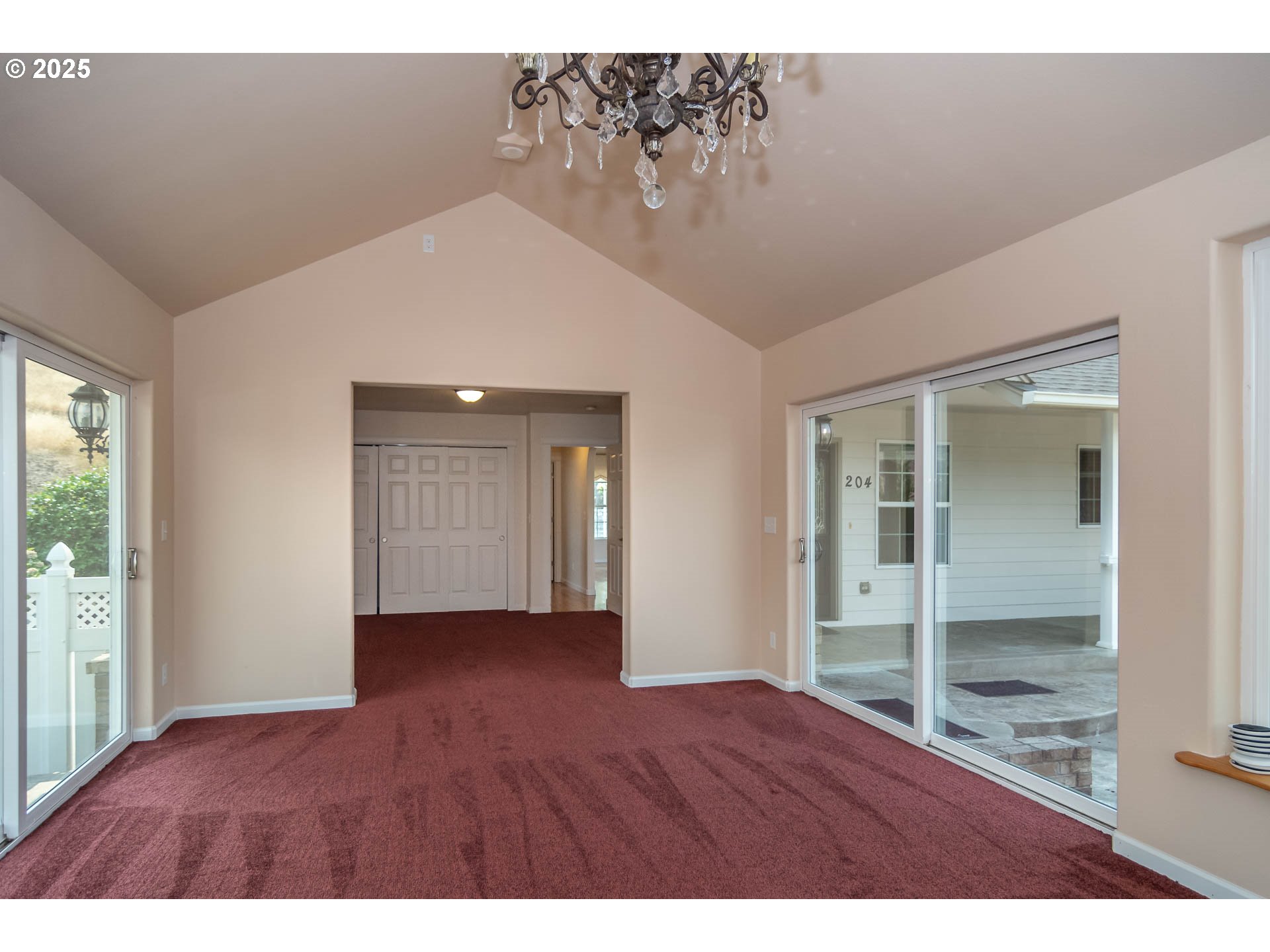 204 Rainbow Ridge Avenue Roseburg, OR 97471 - Photo 34 of 48