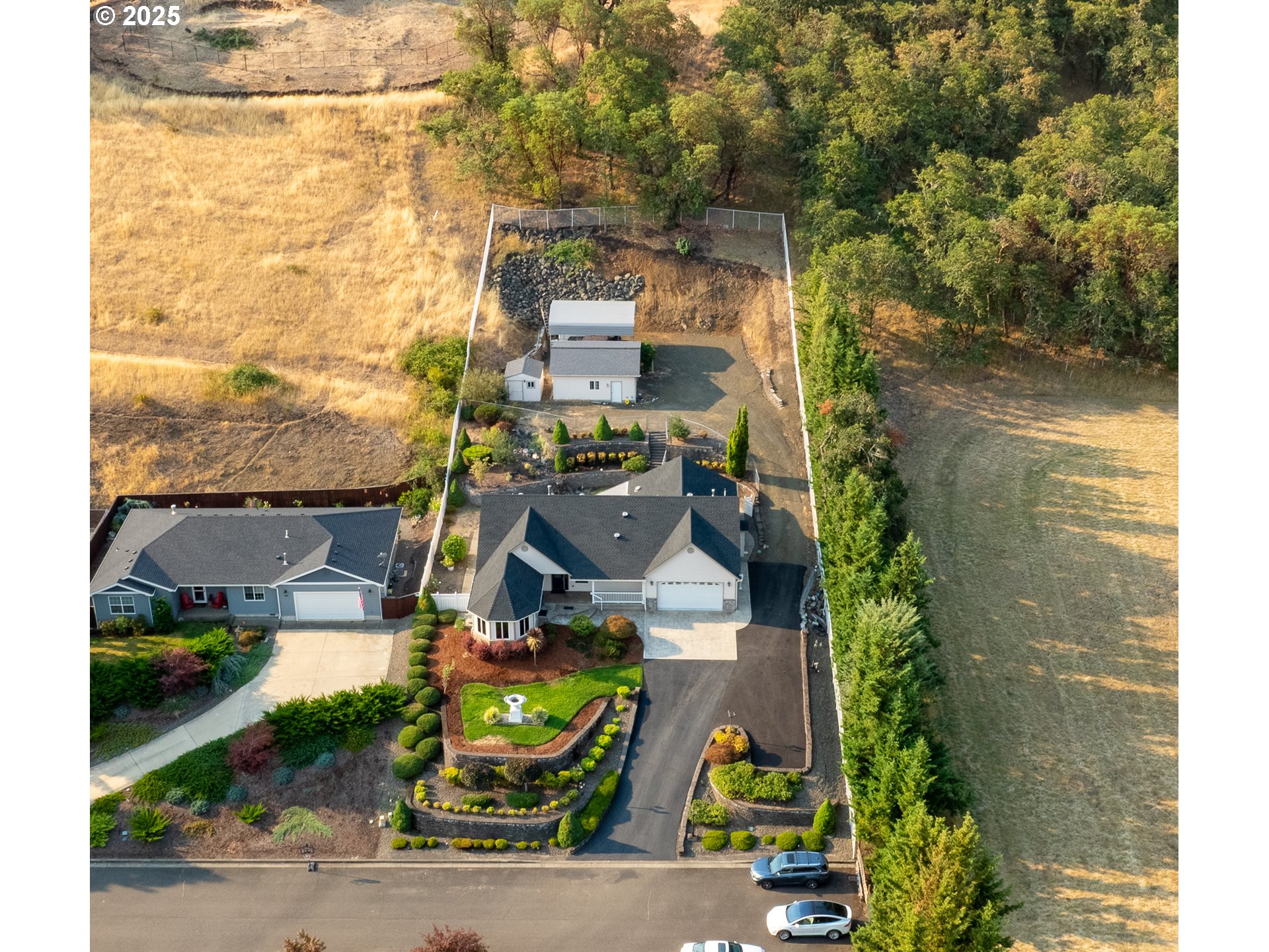 204 Rainbow Ridge Avenue Roseburg, OR 97471 - Photo 5 of 48
