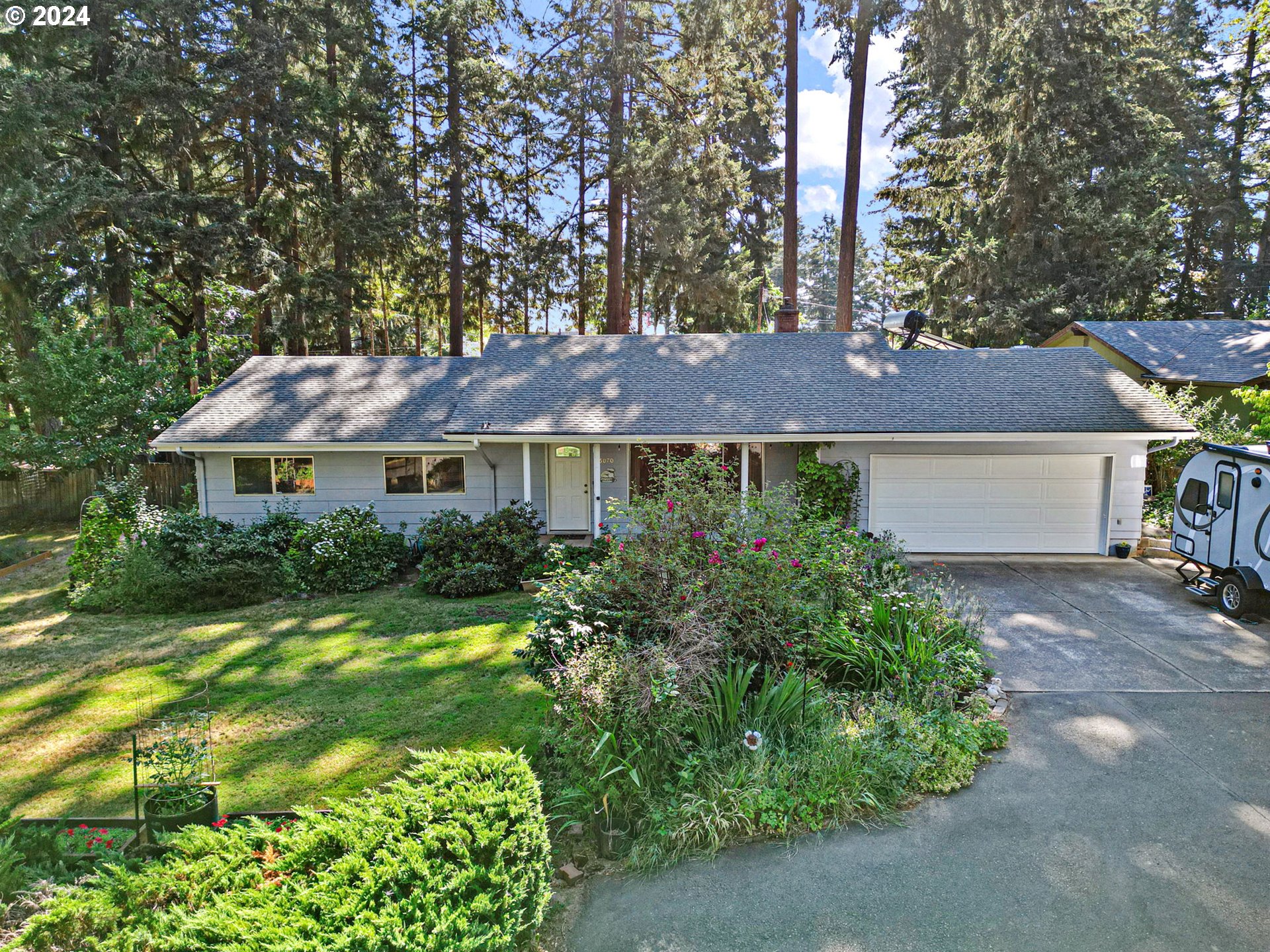 26070 Marina Road Veneta, OR 97487 - Photo 1 of 48 Gallery Image 1