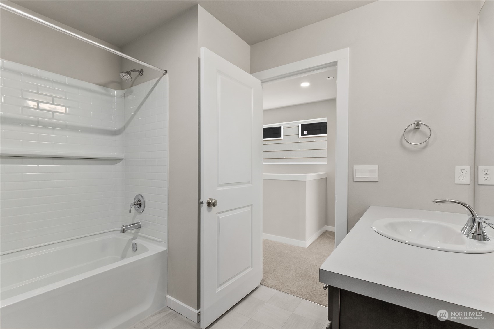 23413 Edmonds Way, Unit A3 Edmonds, WA 98026 - Photo 24 of 27 Gallery Image 24