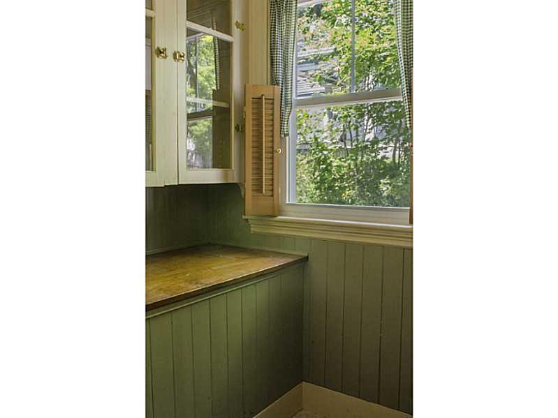 976 High Street Bath, ME 04530 - Photo 7 of 16 Kitchen.