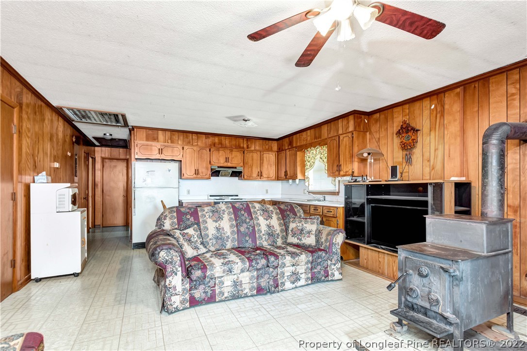 2852 Moss Neck Road Pembroke, NC 28372 - Photo 3 of 20 Gallery Image 3