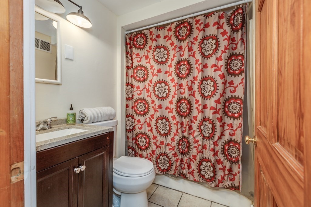 900 Rindge Road Fitchburg, MA 01420 - Photo 9 of 40 Gallery Image 9