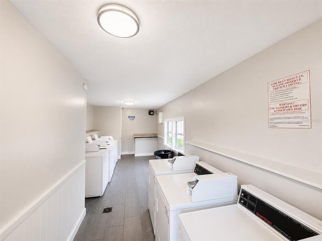 2779 L B McLeod Road, Unit B Orlando, FL 32805 - Photo 12 of 13