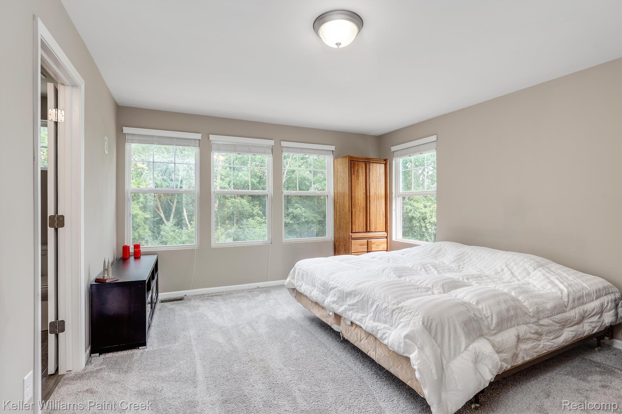 2801 Hartwick Drive Rochester, MI 48307 - Photo 17 of 39 Gallery Image 17