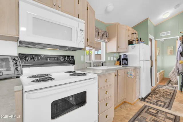 $179,500 | 1356 Kiowa Circle, Apache Junction, AZ 85119