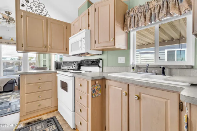 $179,500 | 1356 Kiowa Circle, Apache Junction, AZ 85119