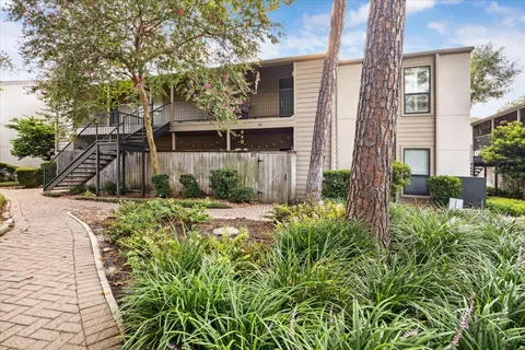 $150,000 | 1100 Augusta Drive, Unit 24, Houston, TX 77057