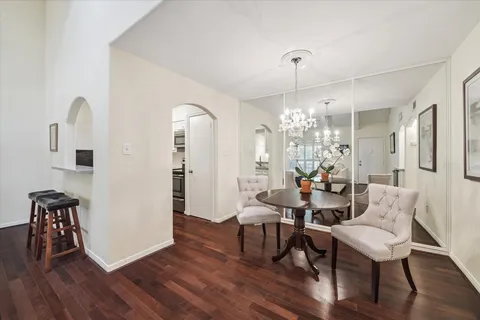 $150,000 | 1100 Augusta Drive, Unit 24, Houston, TX 77057