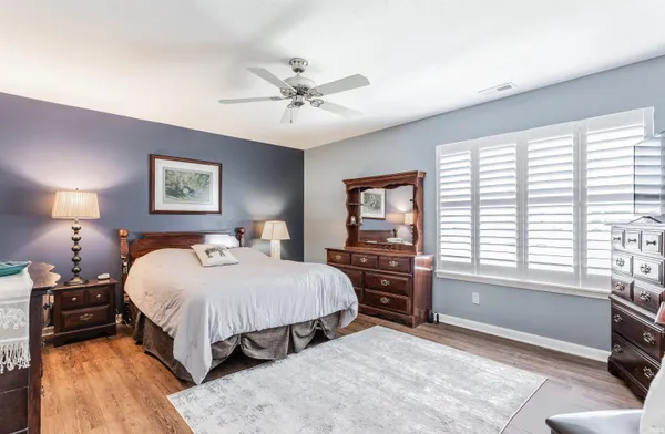 $219,900 | 8000 River Park Way, Evansville, IN 47715