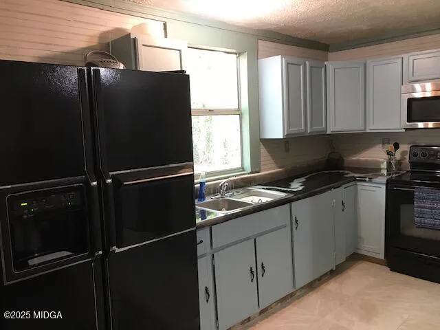 a close view of window with an outdoor space