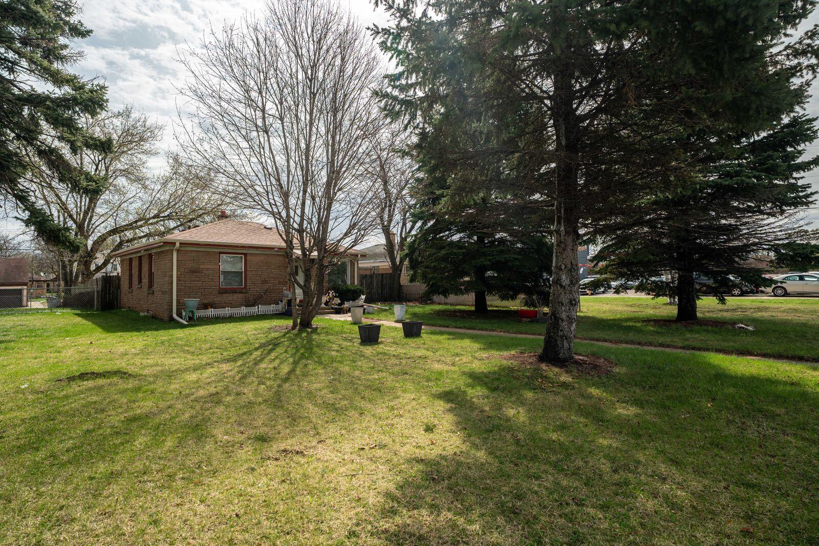 4826 North 76th Street Milwaukee, WI 53218 - Photo 10 of 10 Exterior 2