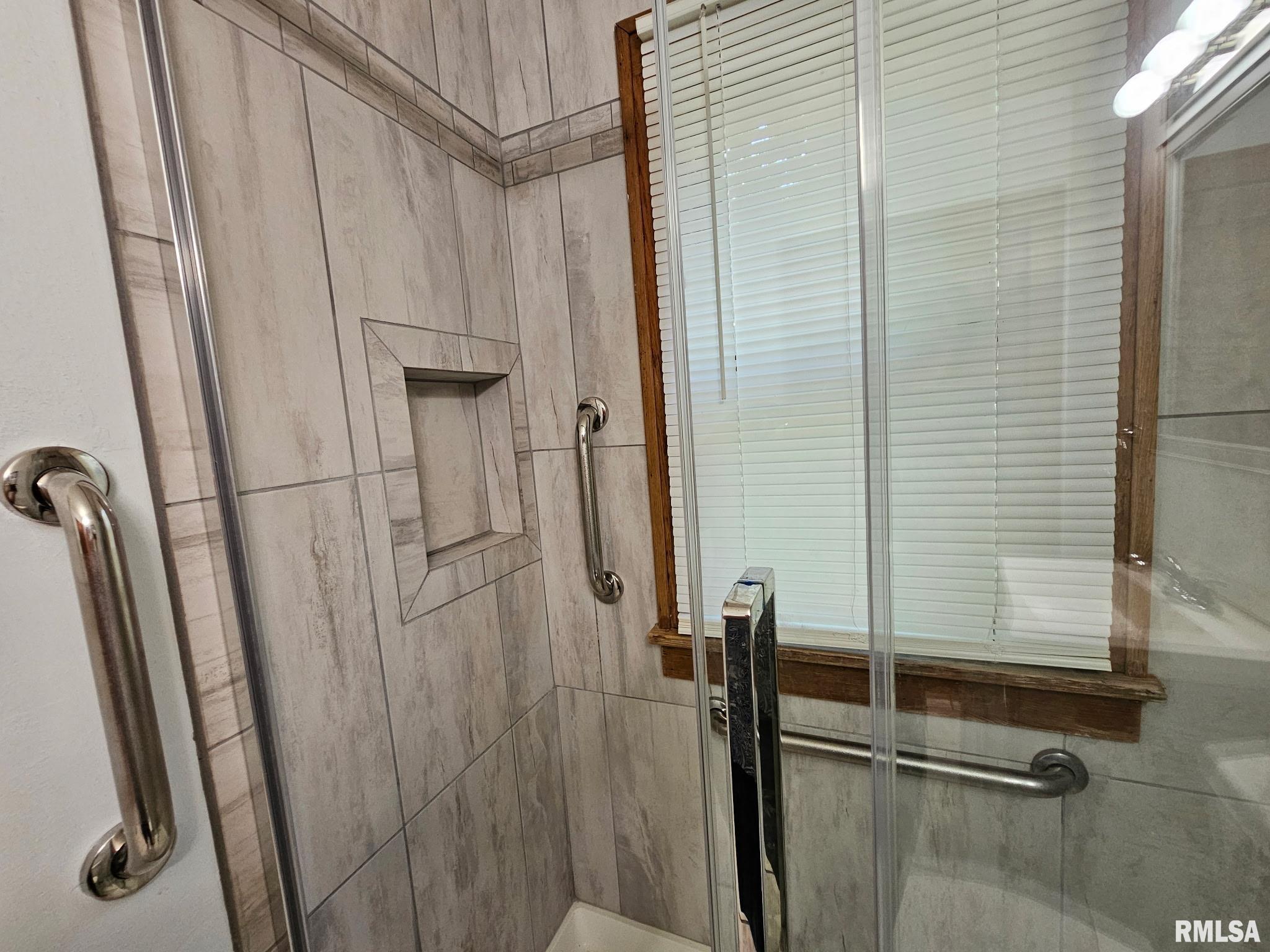 1218 South 3rd Street Pekin, IL 61554 - Photo 25 of 45