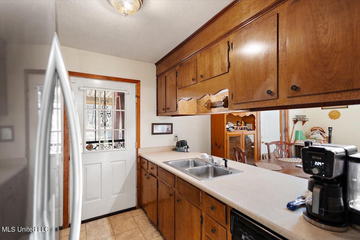 7532 Midway Road Raymond, MS 39154 - Photo 10 of 22 11-HTP21186