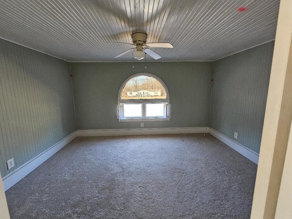 460 Morewood Road Hardy, VA 24101 - Photo 9 of 25 20260120_113854_resized