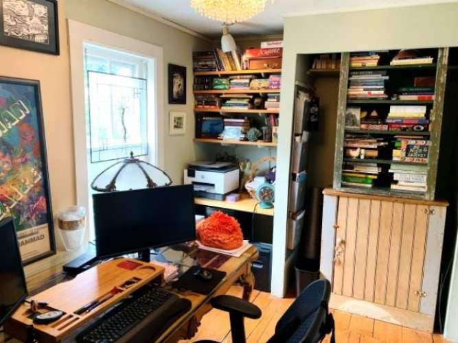 36 Spruce Street Burlington, VT 05401 - Photo 3 of 19