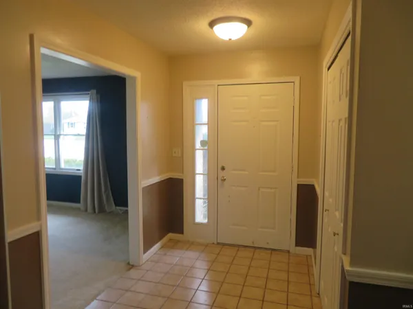 $265,000 | 8400 Kifer Drive, Newburgh, IN 47630