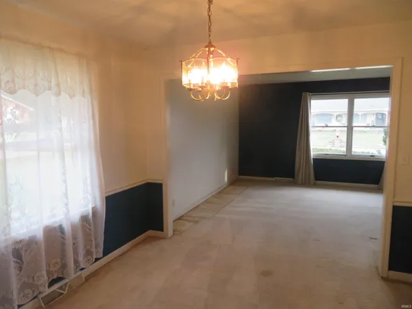 $265,000 | 8400 Kifer Drive, Newburgh, IN 47630