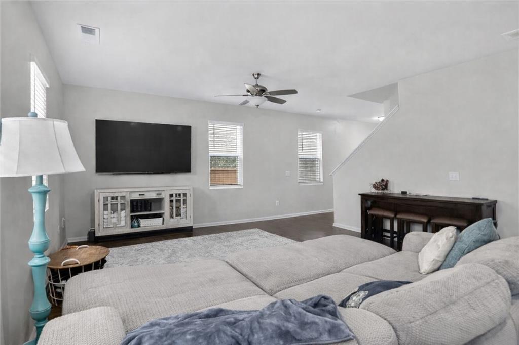 594 Summit Point Canton, GA 30114 - Photo 5 of 33