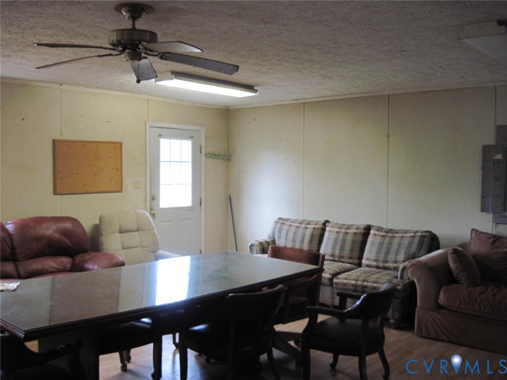 7001 Sturgeon Point Road Providence Forge, VA 23140 - Photo 5 of 15