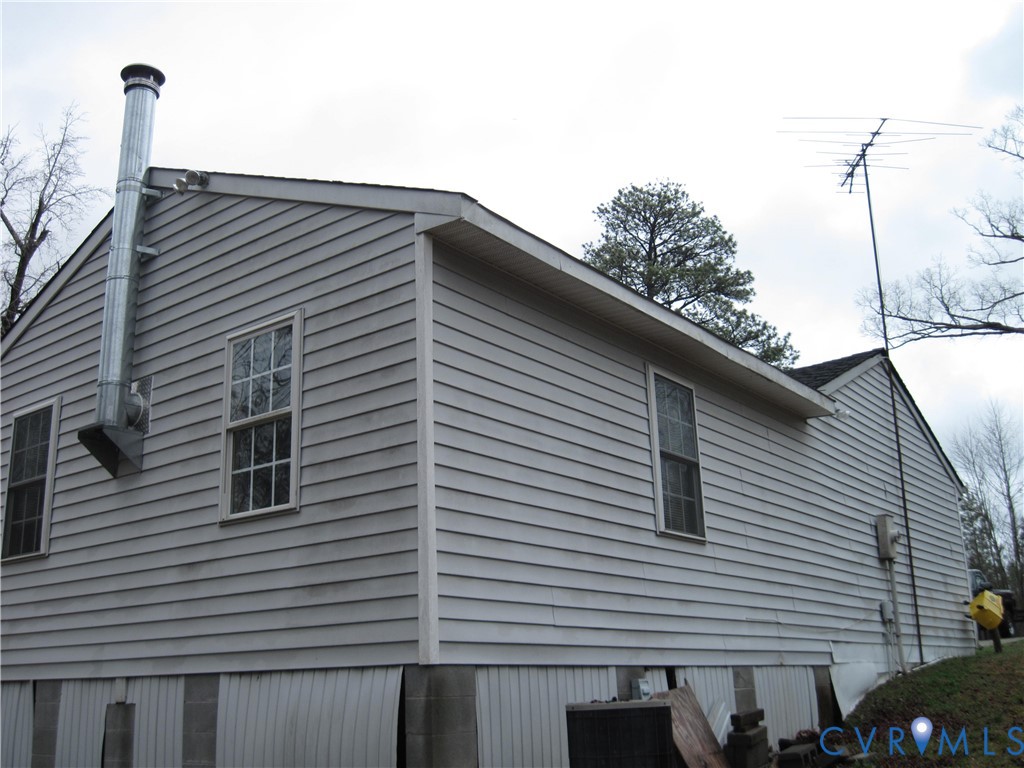 7001 Sturgeon Point Road Providence Forge, VA 23140 - Photo 10 of 15