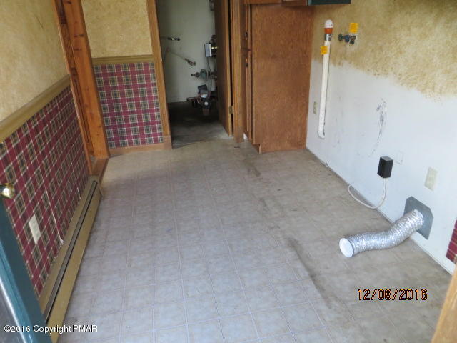 55 Hester Road Bangor, PA 18013 - Photo 6 of 7 IMG_3430