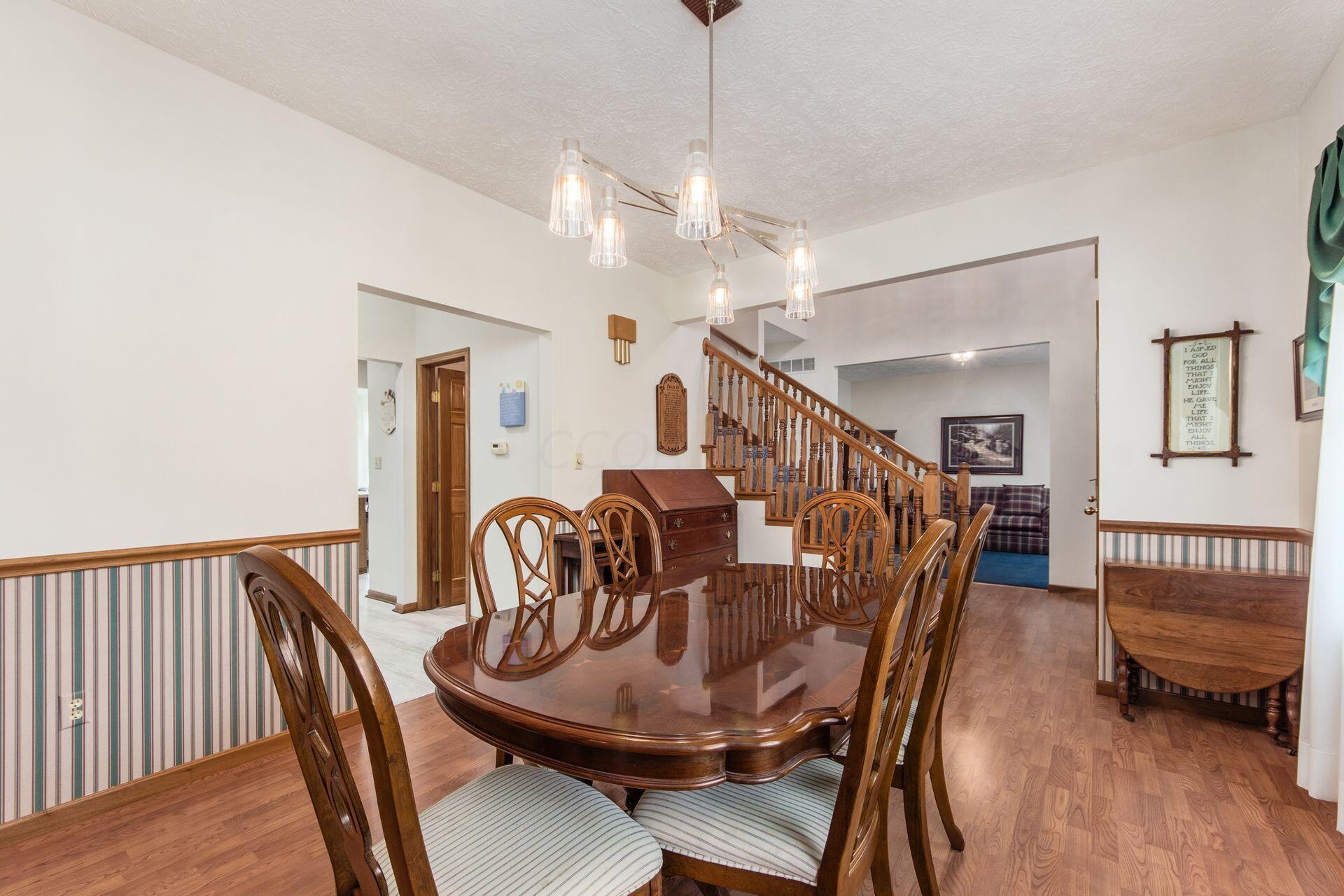 6399 South Section Line Road Delaware, OH 43015 - Photo 6 of 32 Dining Room