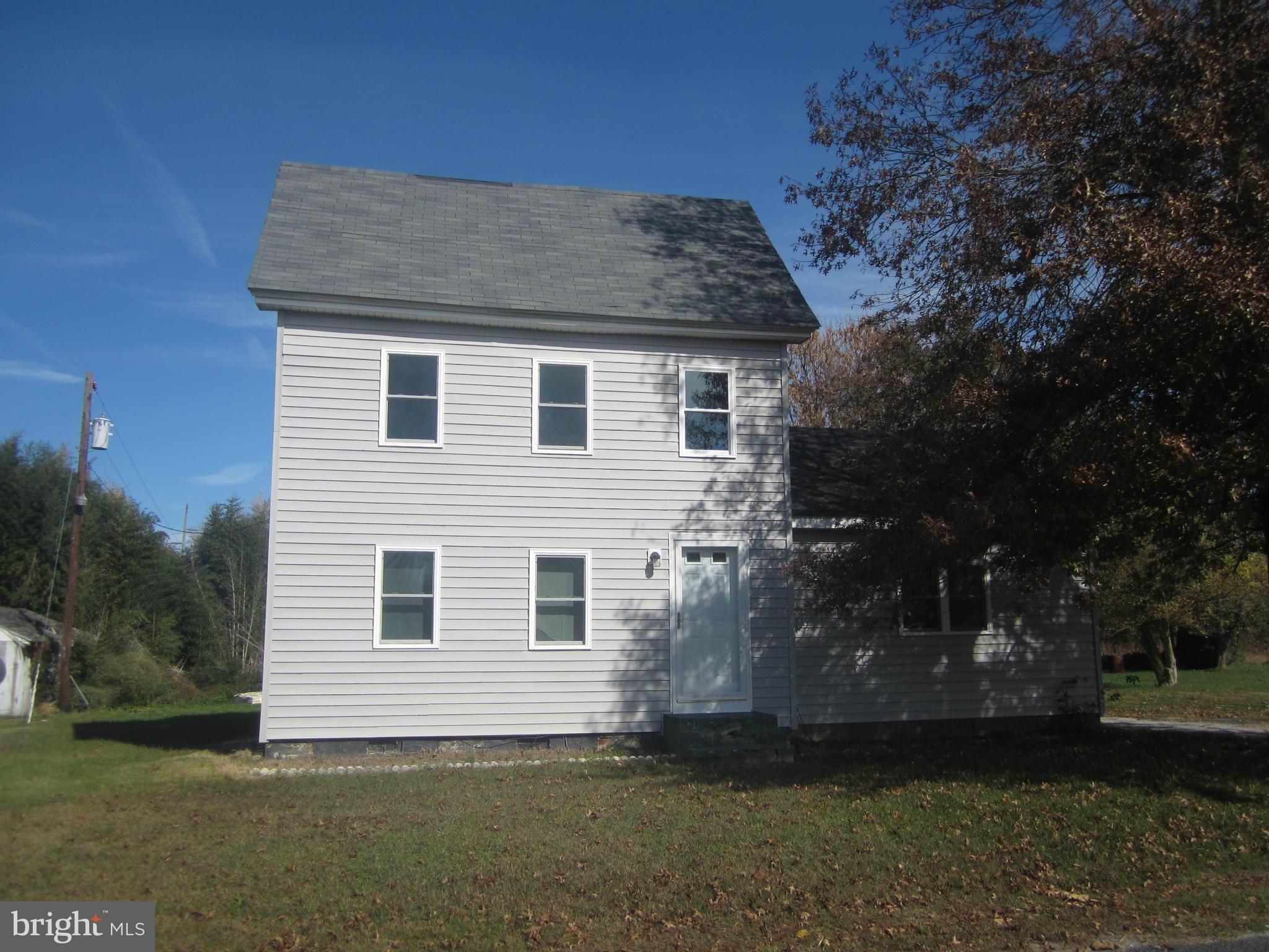 Exterior (Front)