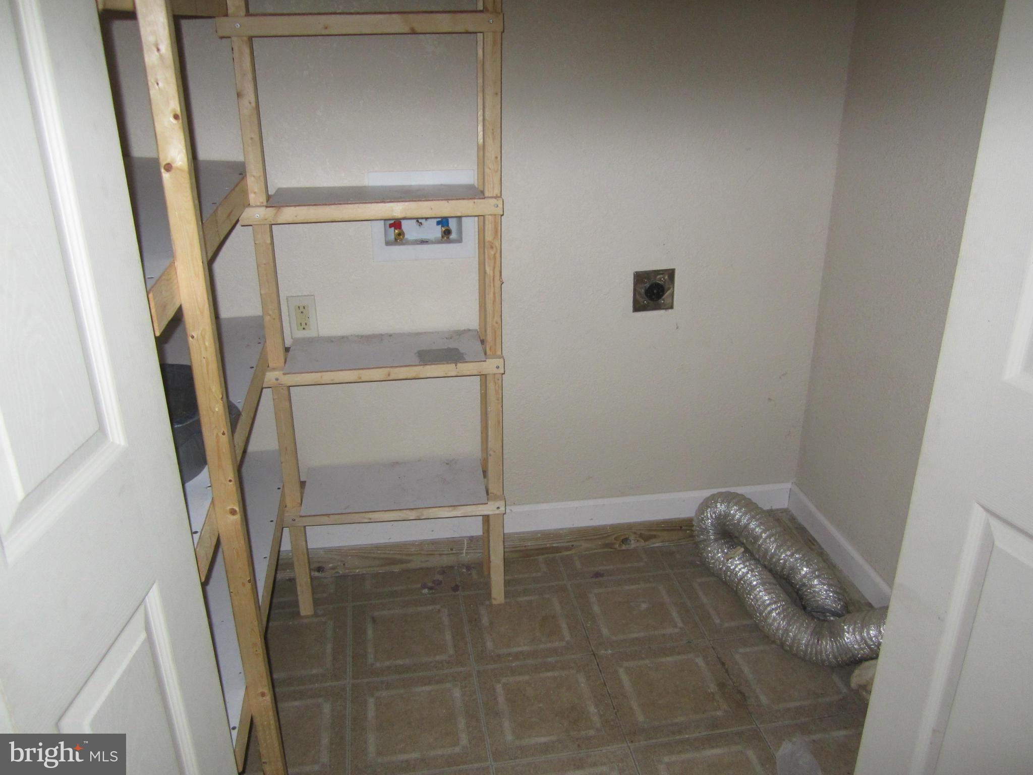 4722 Petersburg Road Hurlock, MD 21643 - Photo 11 of 19 Interior (General)