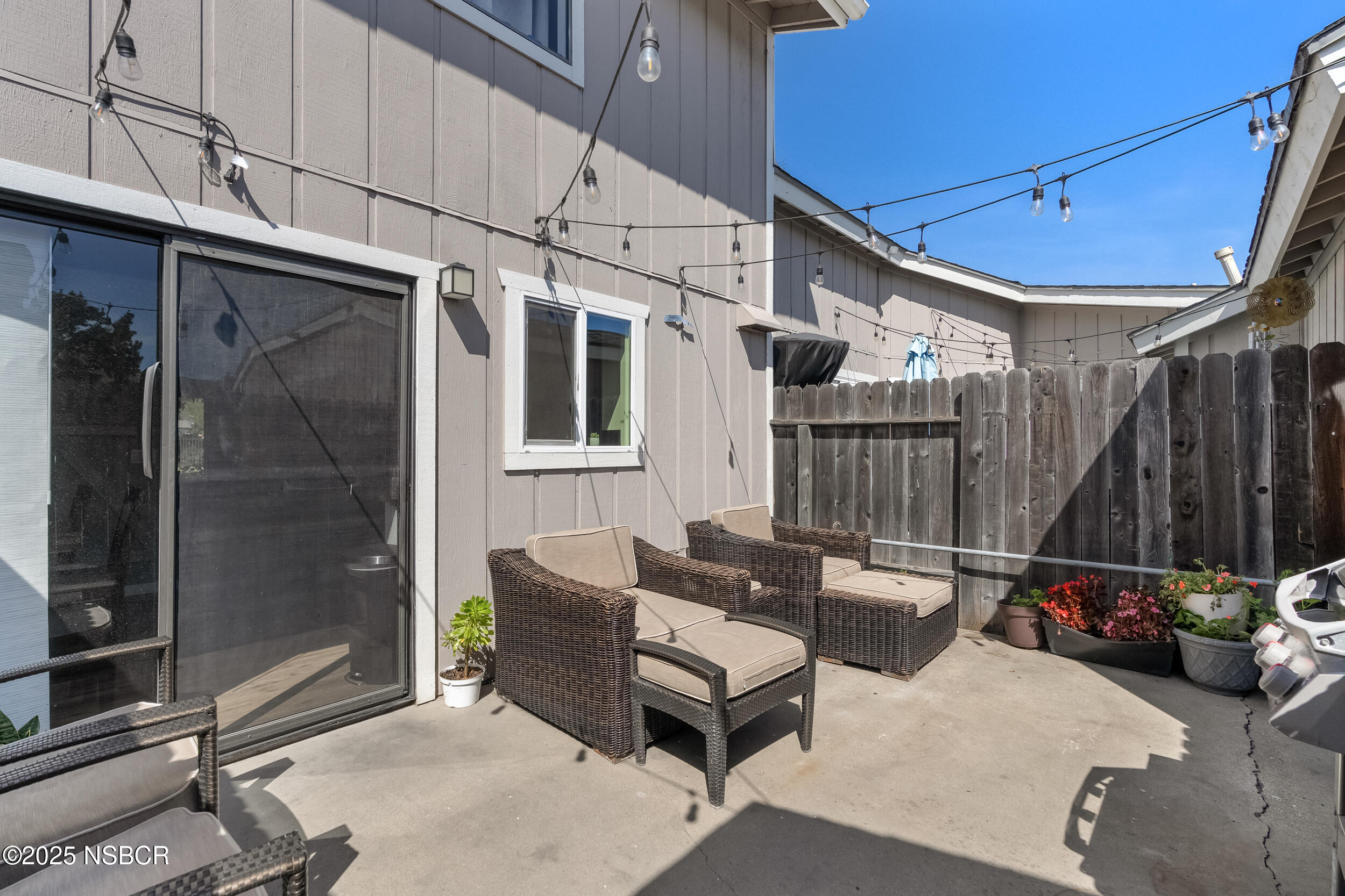 216 North R Street Lompoc, CA 93436 - Photo 30 of 37 Patio