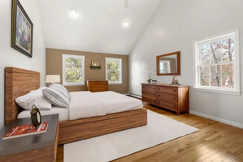 $1,095,000 | 4 Barberry Lane, West Newbury, MA 01985