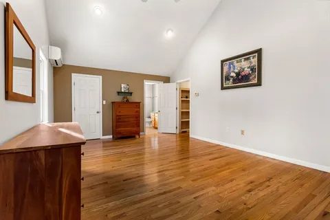 $1,095,000 | 4 Barberry Lane, West Newbury, MA 01985