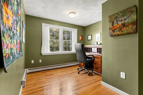 $1,095,000 | 4 Barberry Lane, West Newbury, MA 01985