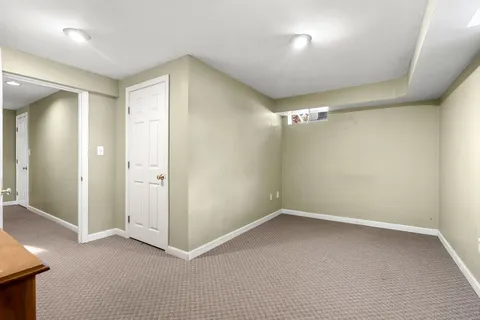 $1,095,000 | 4 Barberry Lane, West Newbury, MA 01985